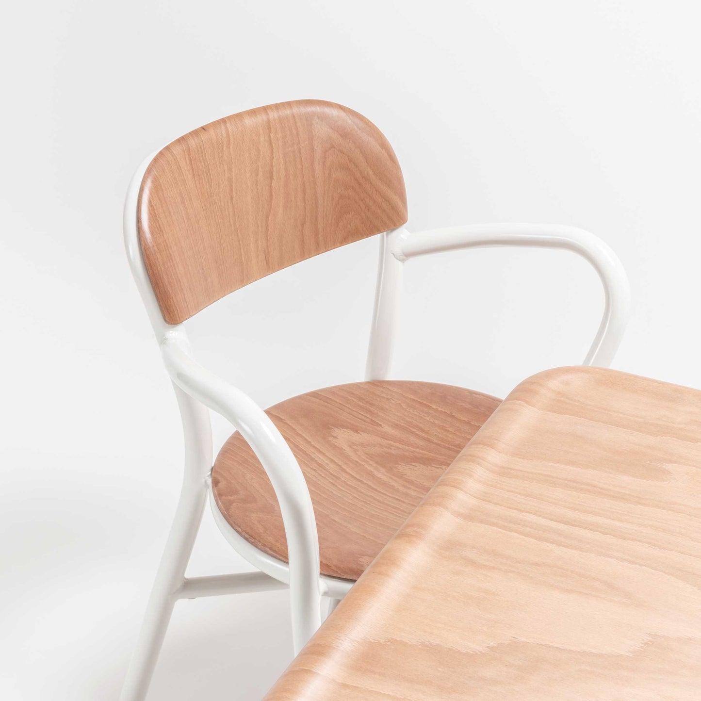 Luxury PIPE Stackable Dining Armchair Modern Italian Style for Villa