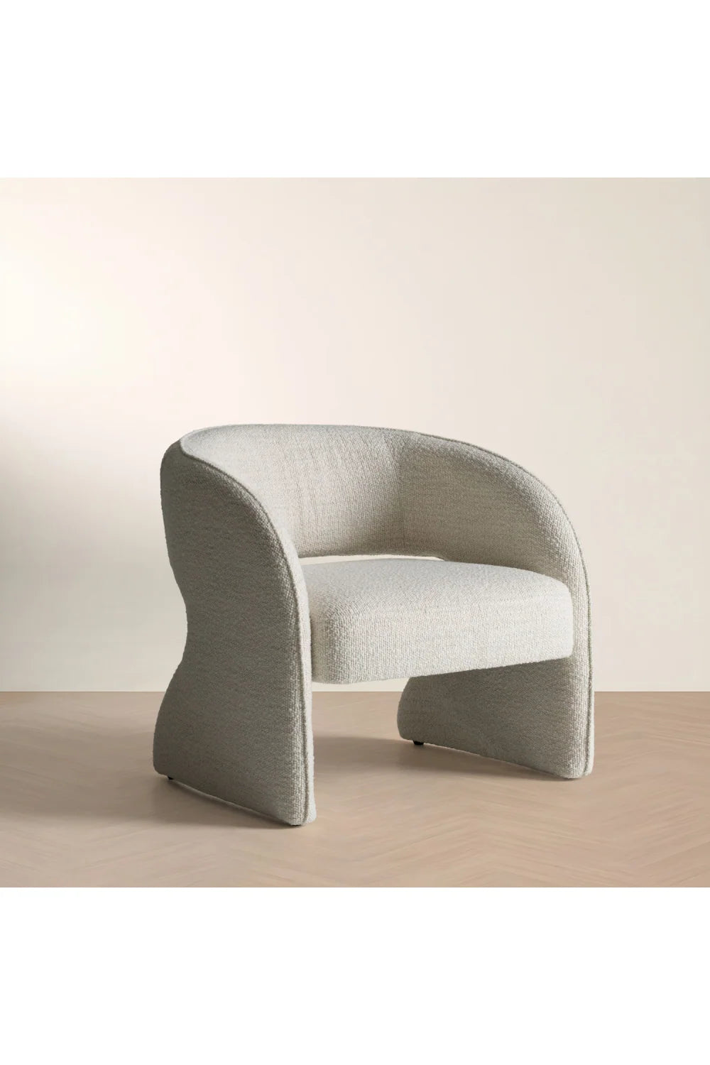 Luxury Beige Fabric Accent Chair Modern Italian Style for Villa