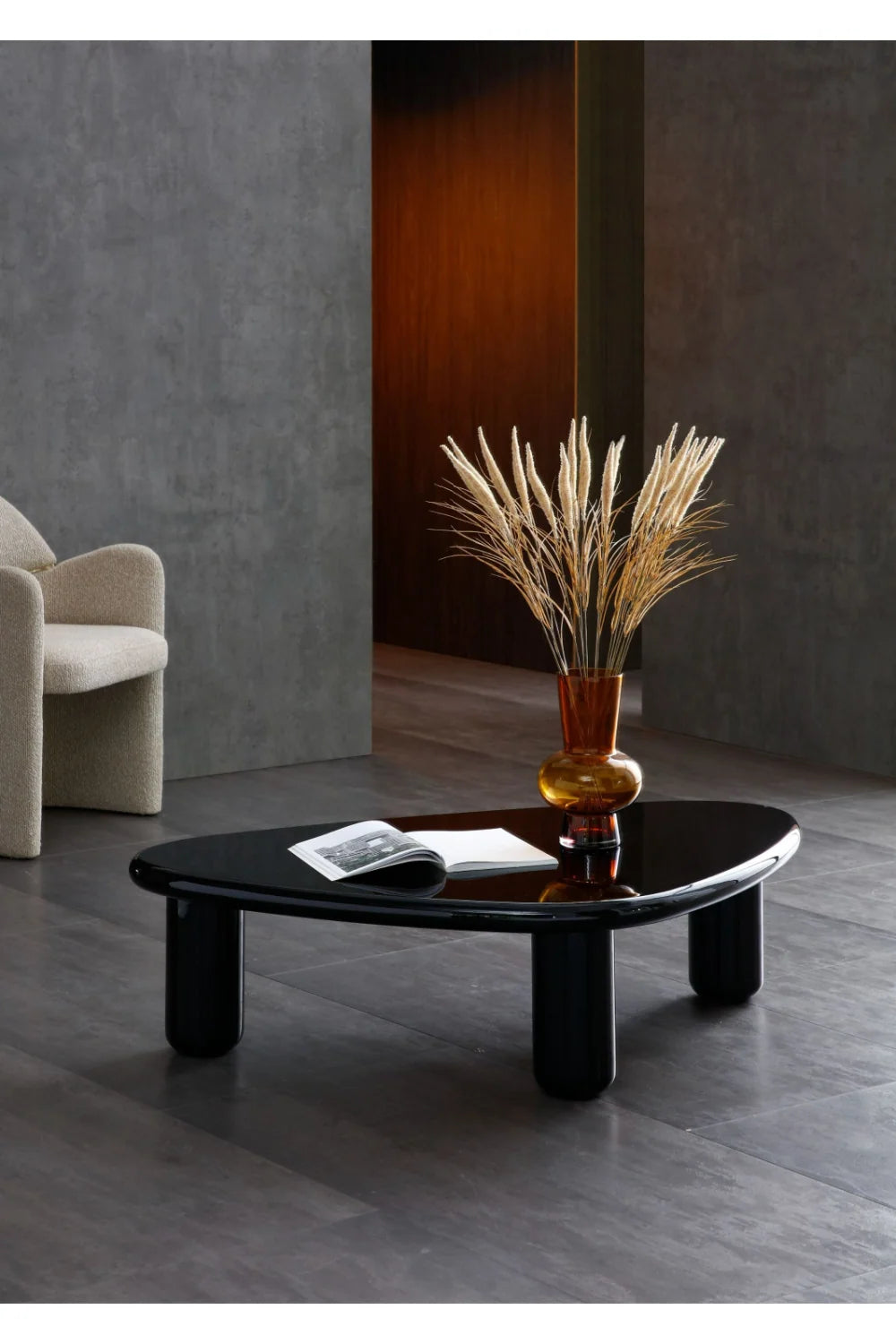 Luxury Black Triangular Coffee Table Modern Italian Style for Villa