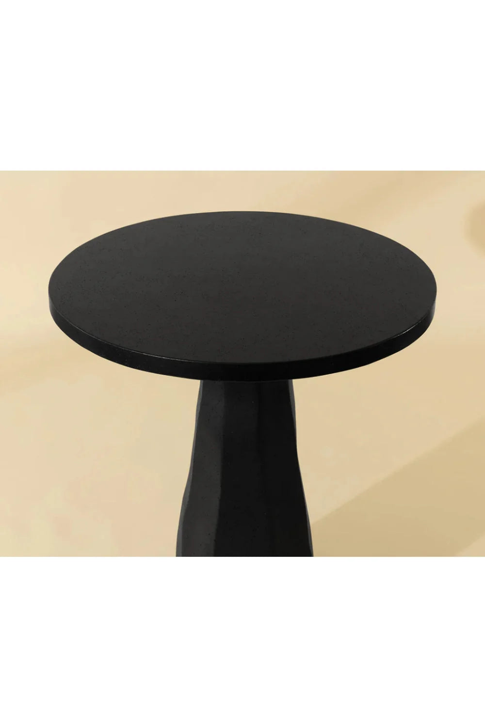 Luxury Kliff Concrete Bar Table Modern Italian Style for Villa
