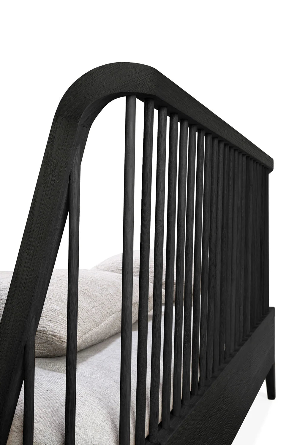 Luxury Modern Black Oak Bed European Style for Villa