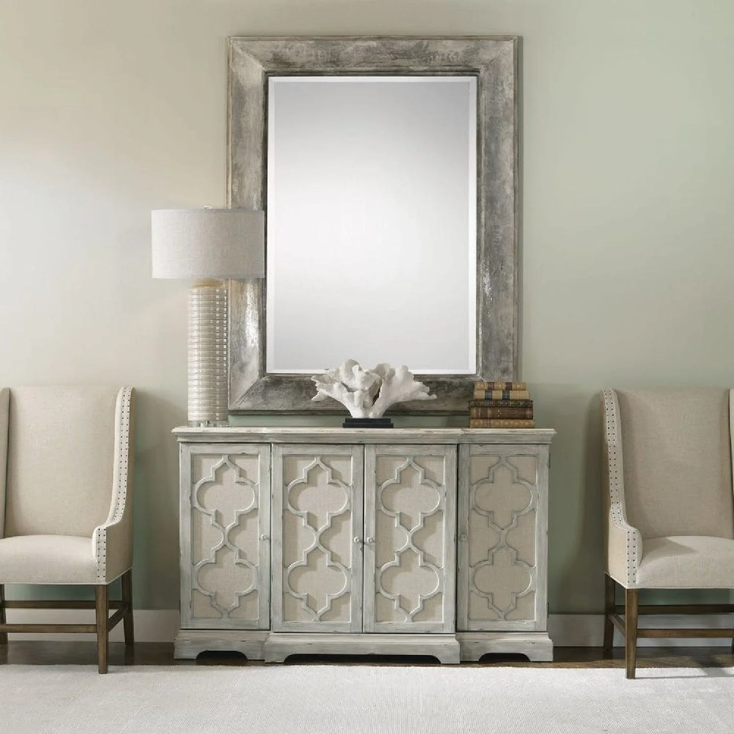 Luxury Modern Gray Carved 4-Door Cabinet European Style for Villa