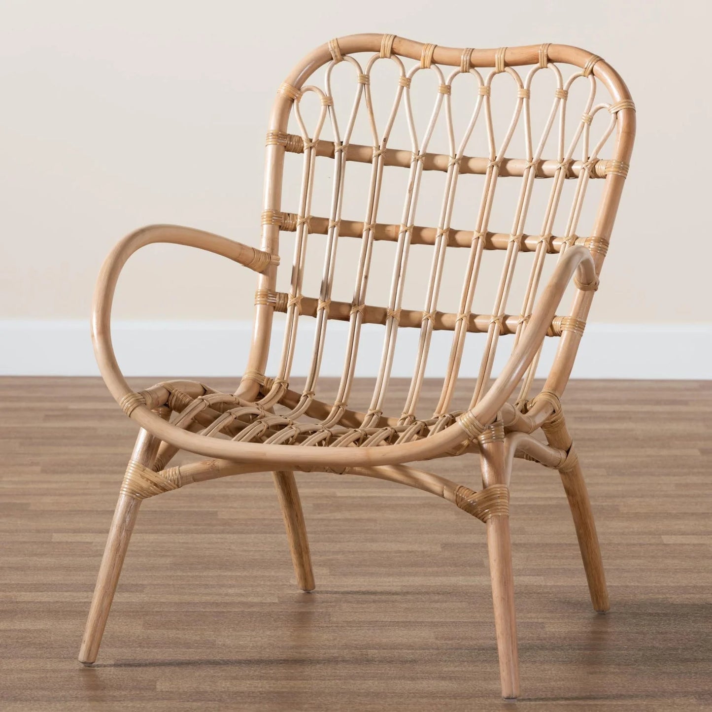 Luxury Natural Rattan Openwork Lounge Chair European Style for Villa