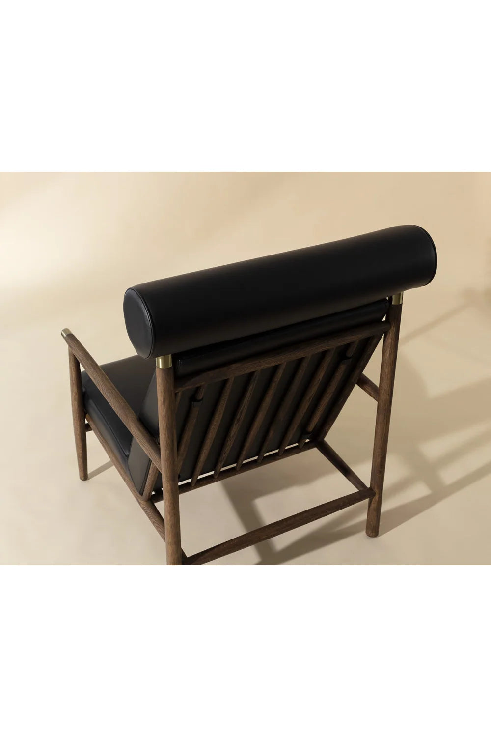 Luxury Oak Leather Lounge Chair Modern Italian Style for Villa