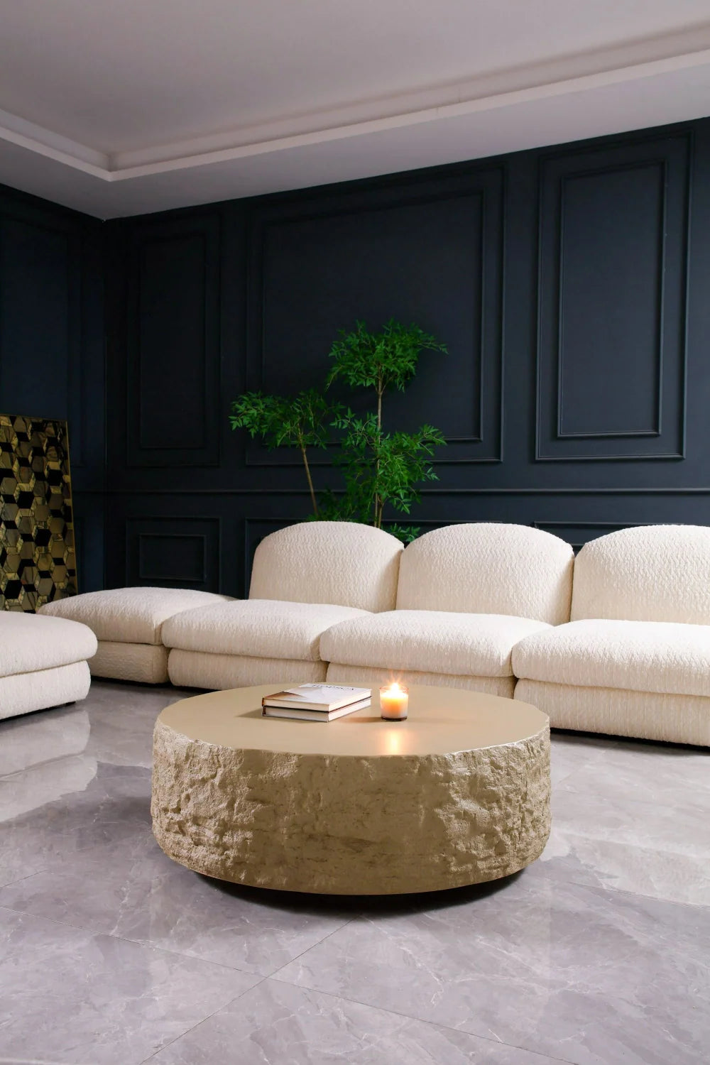 Luxury Quarry Round Fiberglass Coffee Table Modern Italian Style for Villa