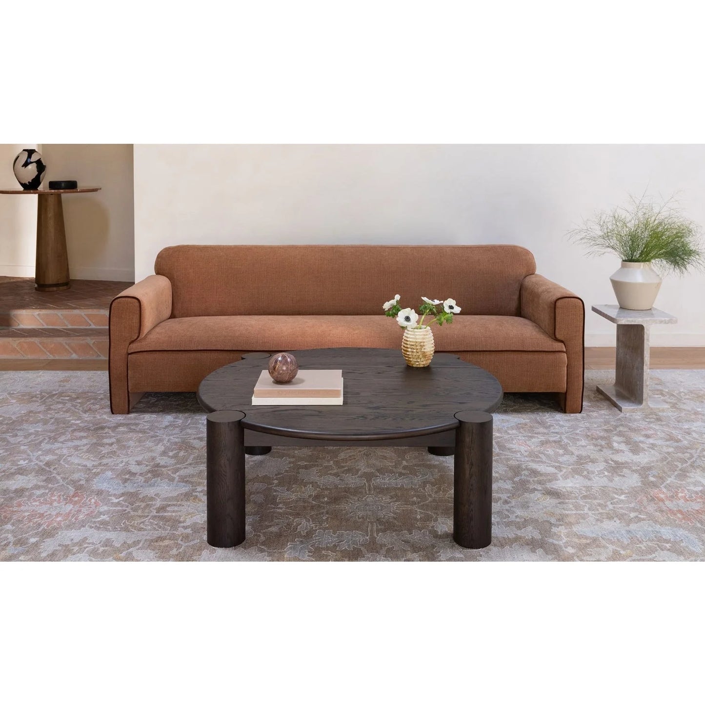 Luxury Rolled Arm Fabric Sofa Modern Italian Style for Villa