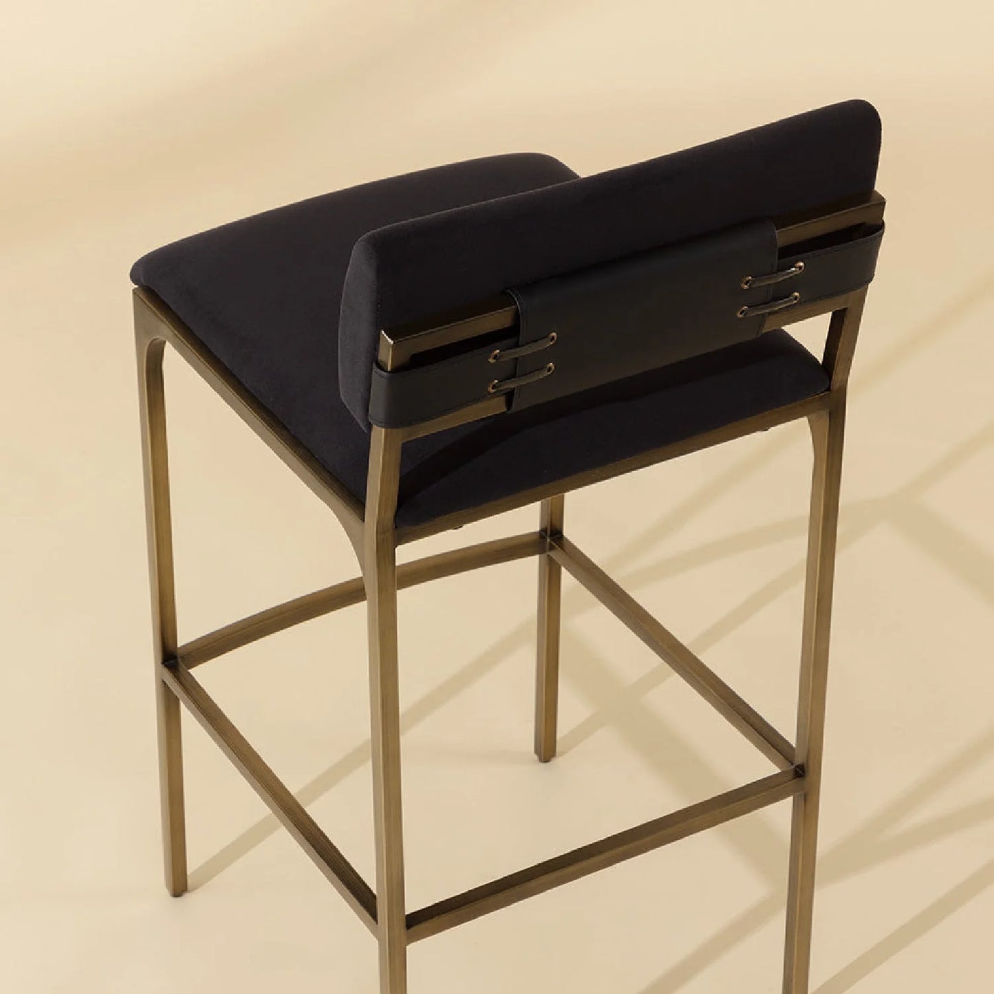 Luxury Upholstered Modern Fabric Bar Stool European Style for Villa