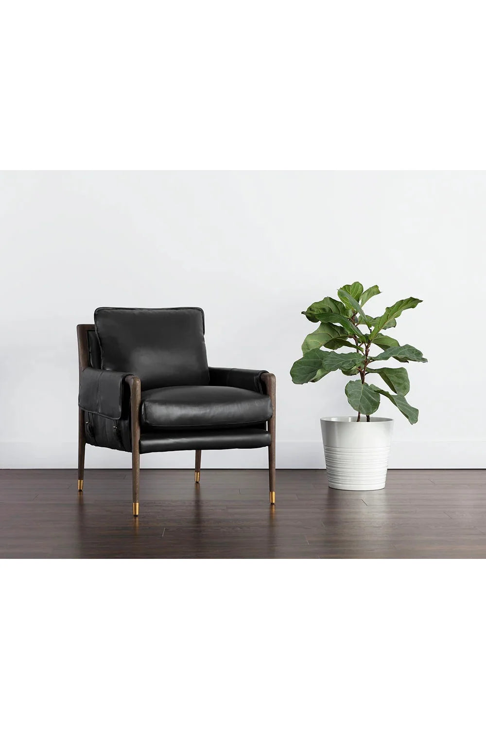 Luxury Vintage Leather Lounge Chair Modern Italian Style for Villa