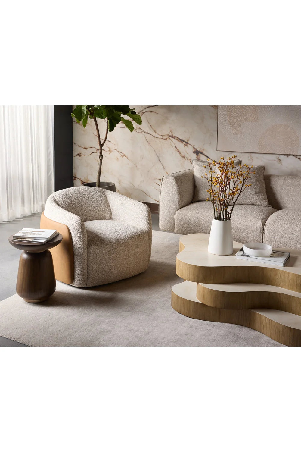 Luxury White Textured Swivel Lounge Chair Modern Italian Style for Villa