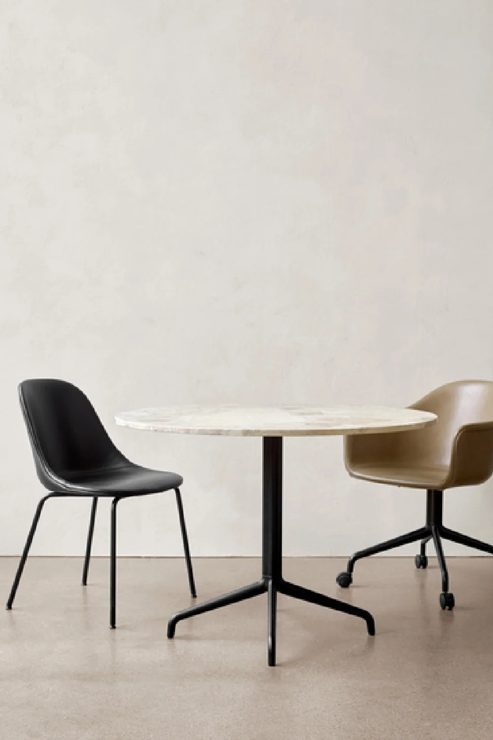 Luxury Wooden Base Modern Dining Chair European Style for Villa