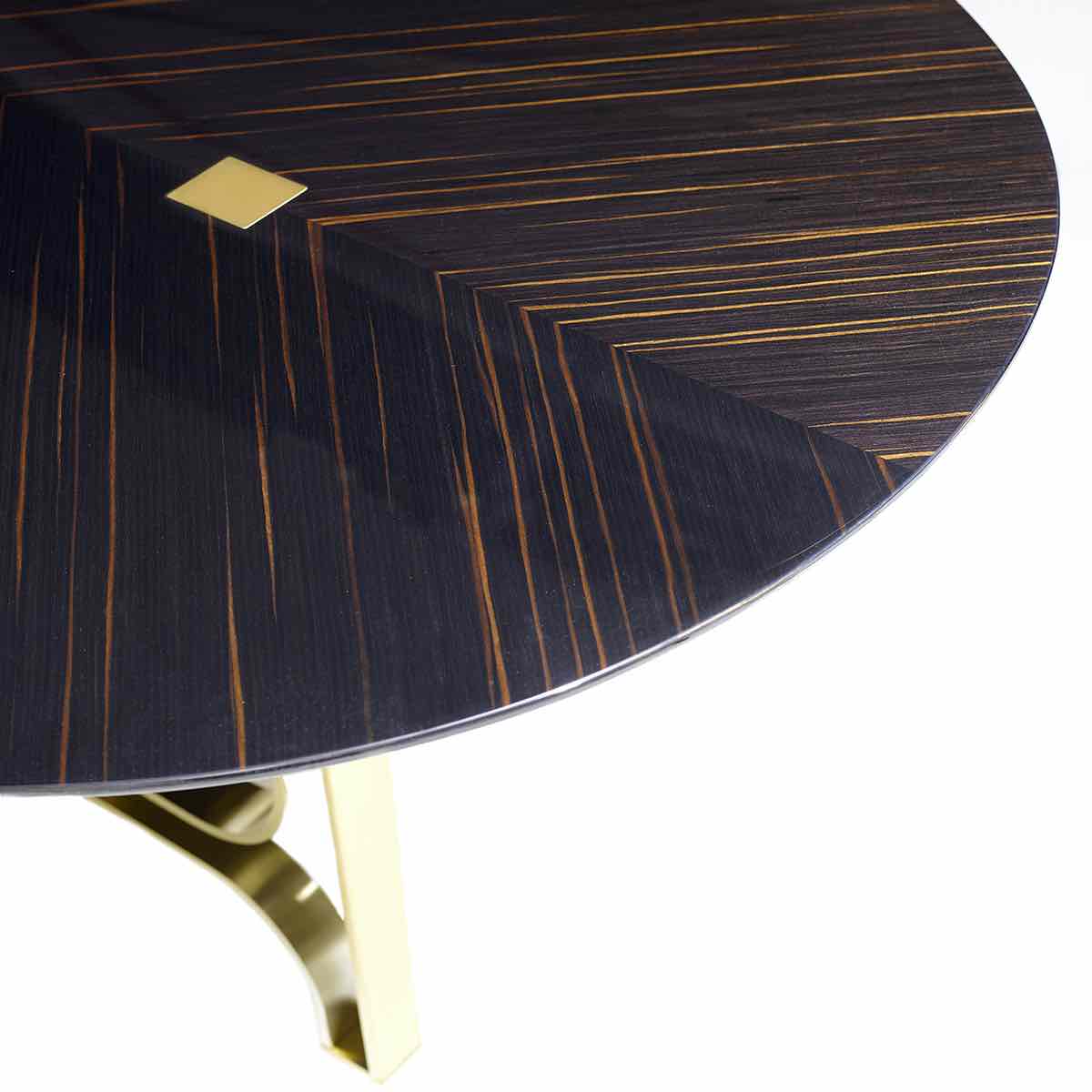 Oval Dining Table – Metal Base, Ammara Ebony Veneer | 02710