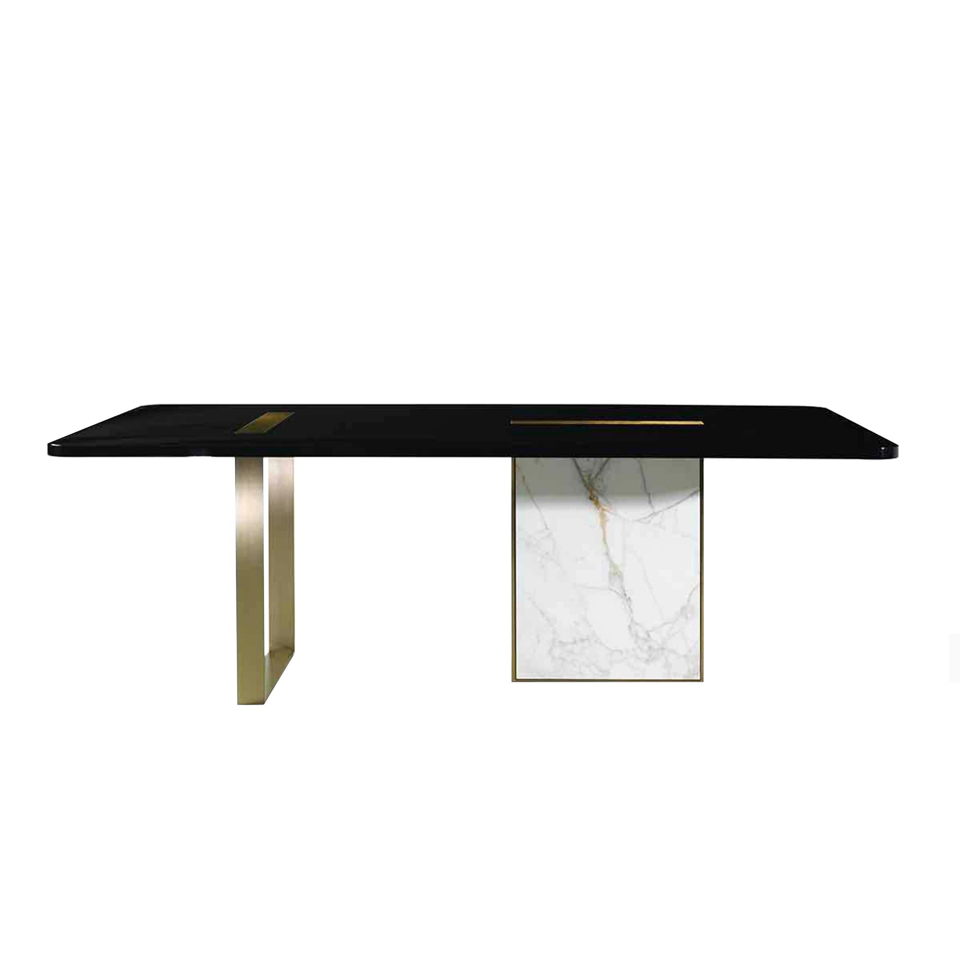 Rectangular Dining Table – Calacatta Marble and Brushed Brass | MAR-02840