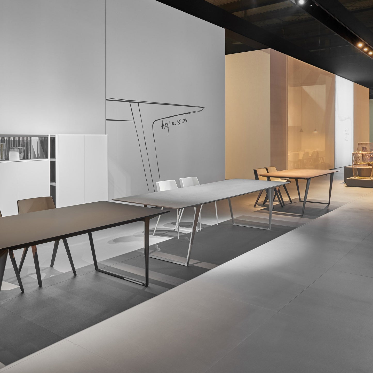AXY Rectangular Dining Table – Thin Aluminum Italian Minimalist Statement Piece