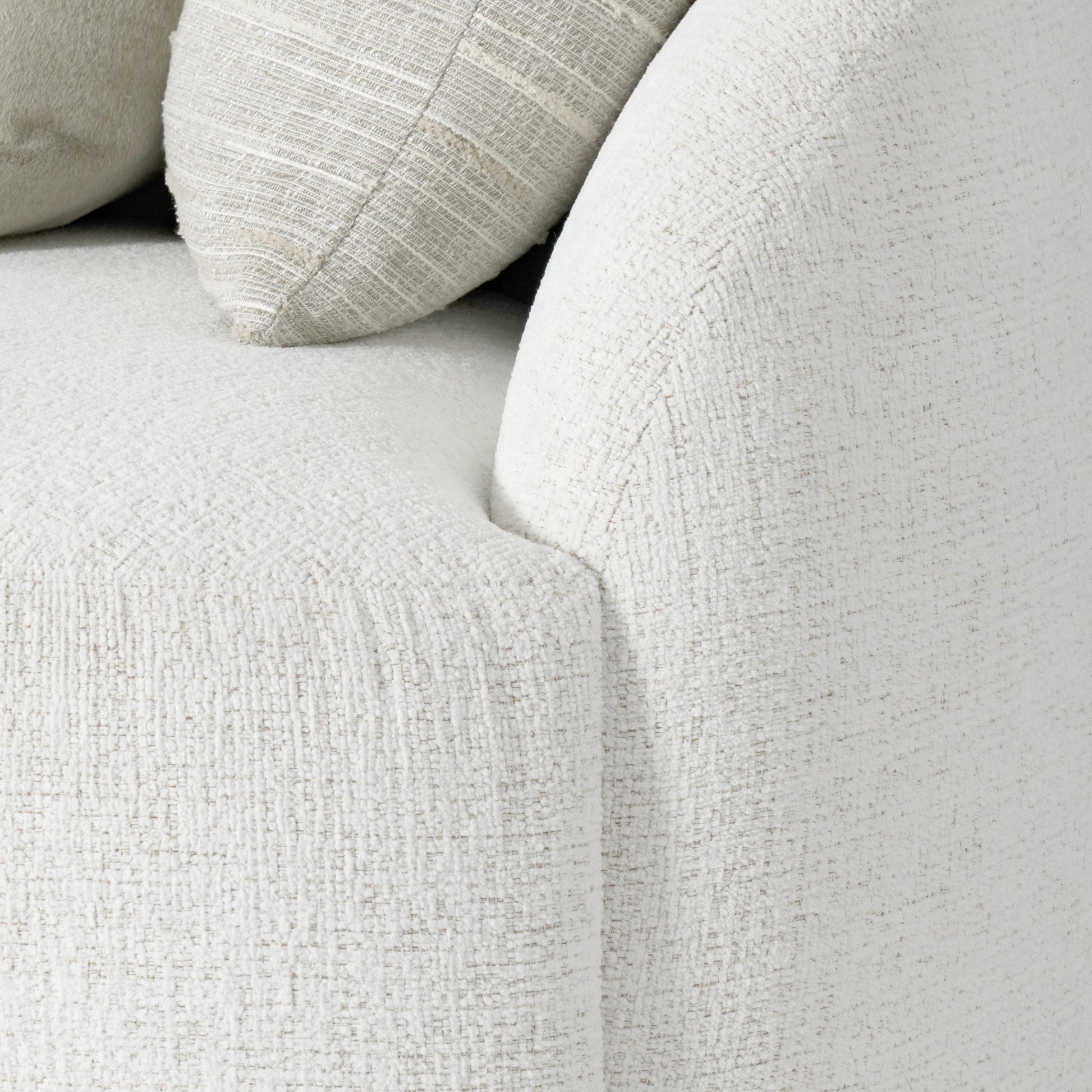 Luxury Ava Fabric Sofa Modern Italian Style for Villa