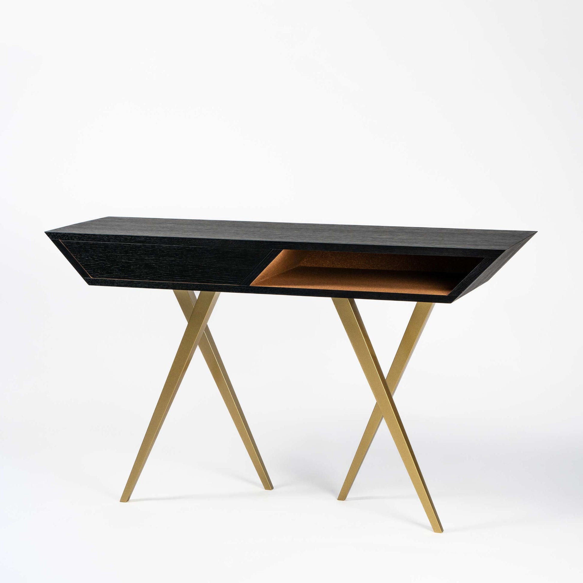 Console Table Lisa – Italian Oakwood Designer Statement Piece by OTQ