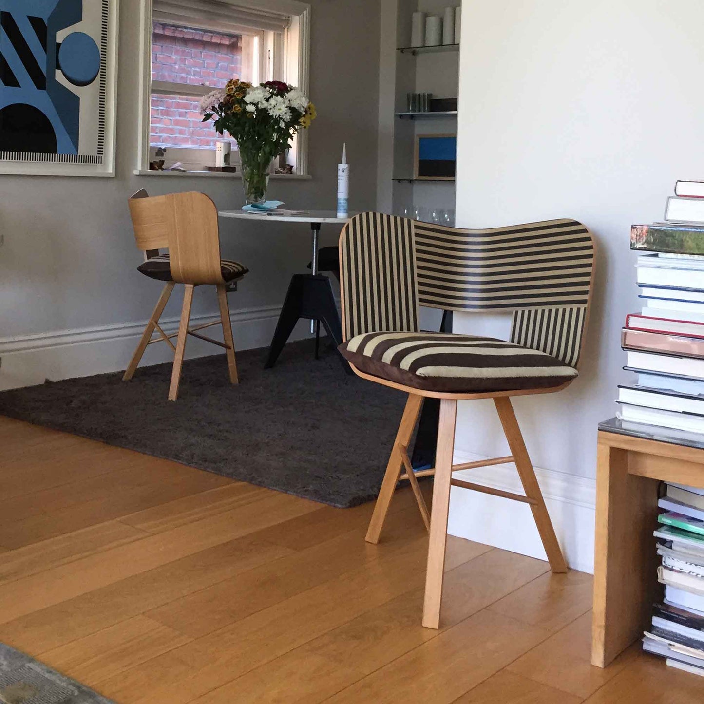 Tria Wood Dining Chair – Sculptural Three-Leg Oak Design by Colé Italia