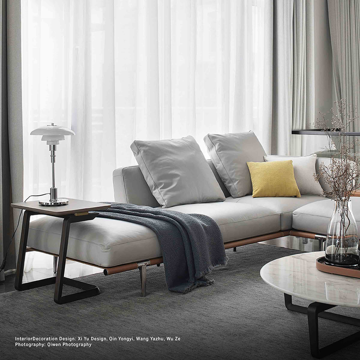 Luxury FIDELIO Leather Side Table Modern Italian Style for Villa