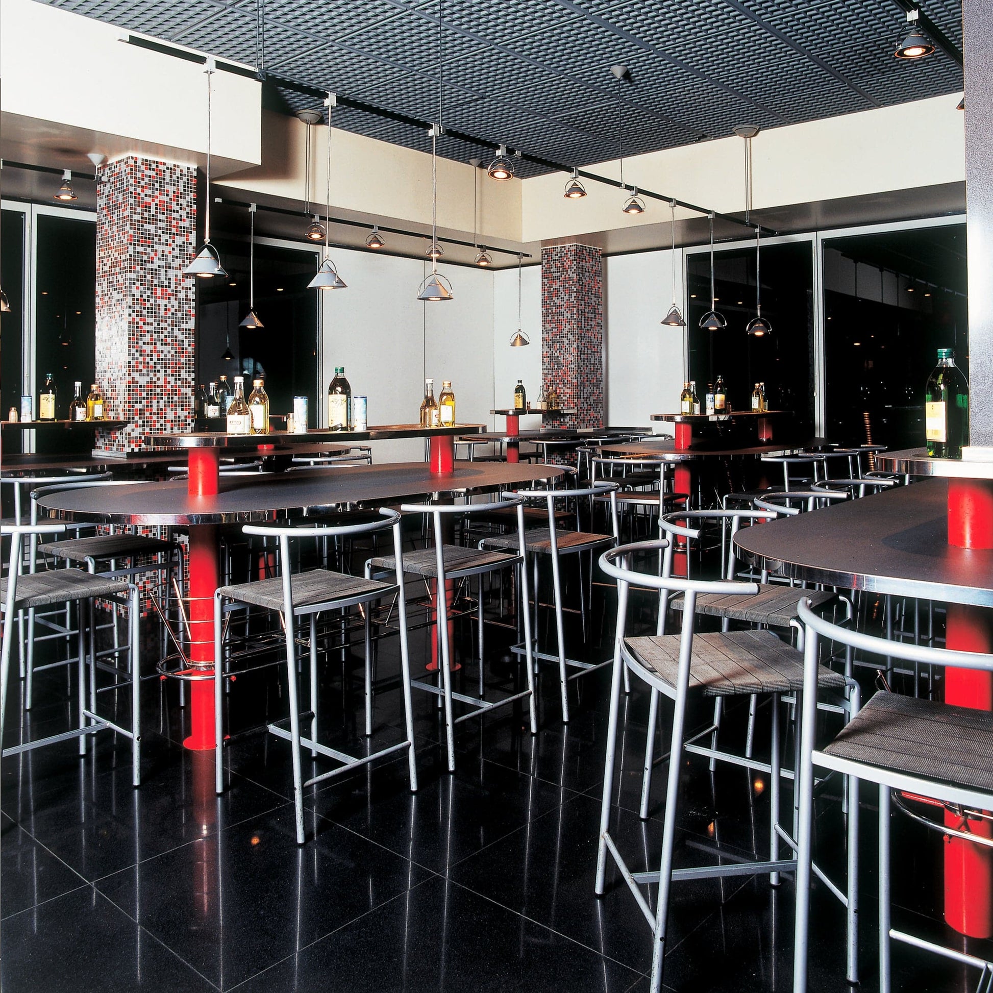 Luxury Café Chair 63H Bar Stool Modern Italian Style for Villa