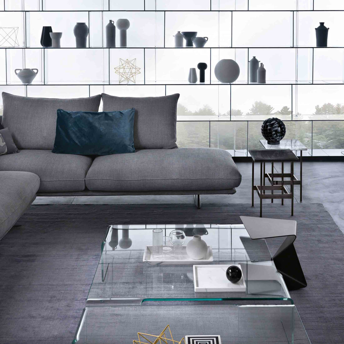 Luxury NEUTRA Curved Glass Coffee Table Modern Italian Style for Villa