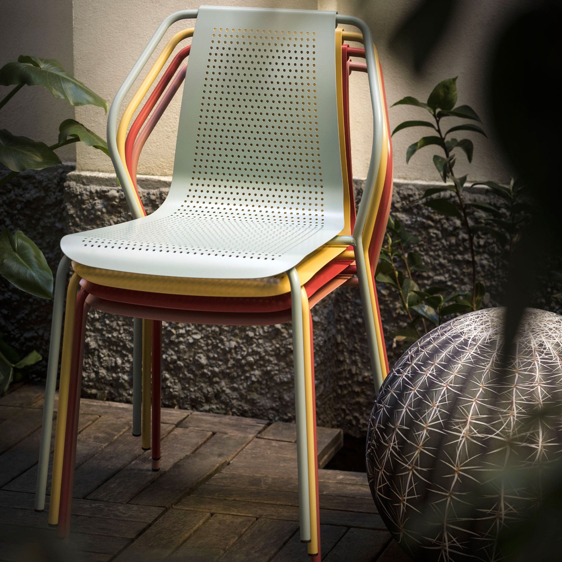Donna Outdoor Chair – Stackable Stainless Steel Baleri Italia Modern