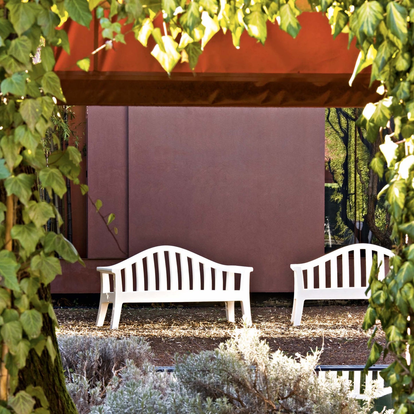 Outdoor Bench – Sculptural Giulietta Polyethylene Statement Piece by Rizzatto