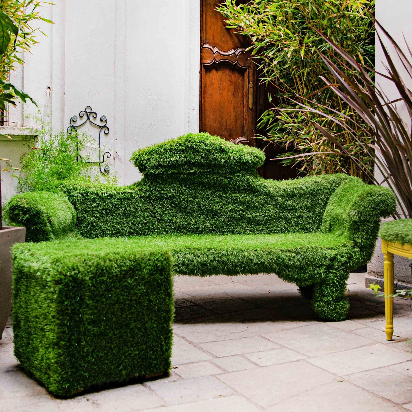 Luxury SOFAGREEN Three-Seater Sofa Modern Italian Style for Villa