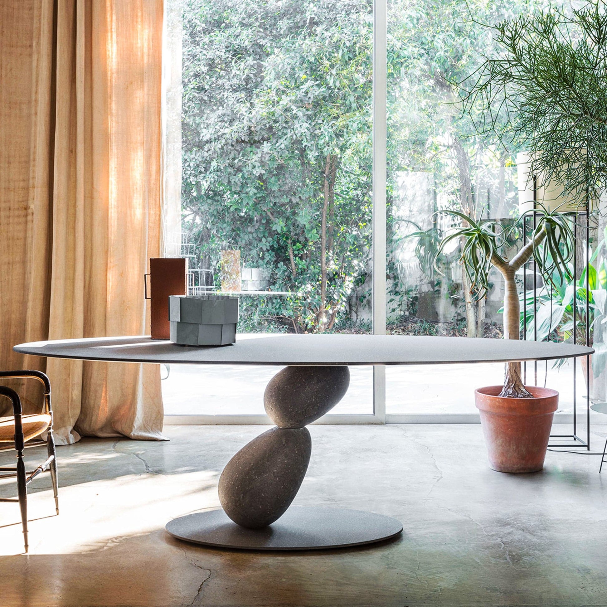 Oval Dining Table Sculptural Base – Hand-Applied Finish by Sebastiano Tosi