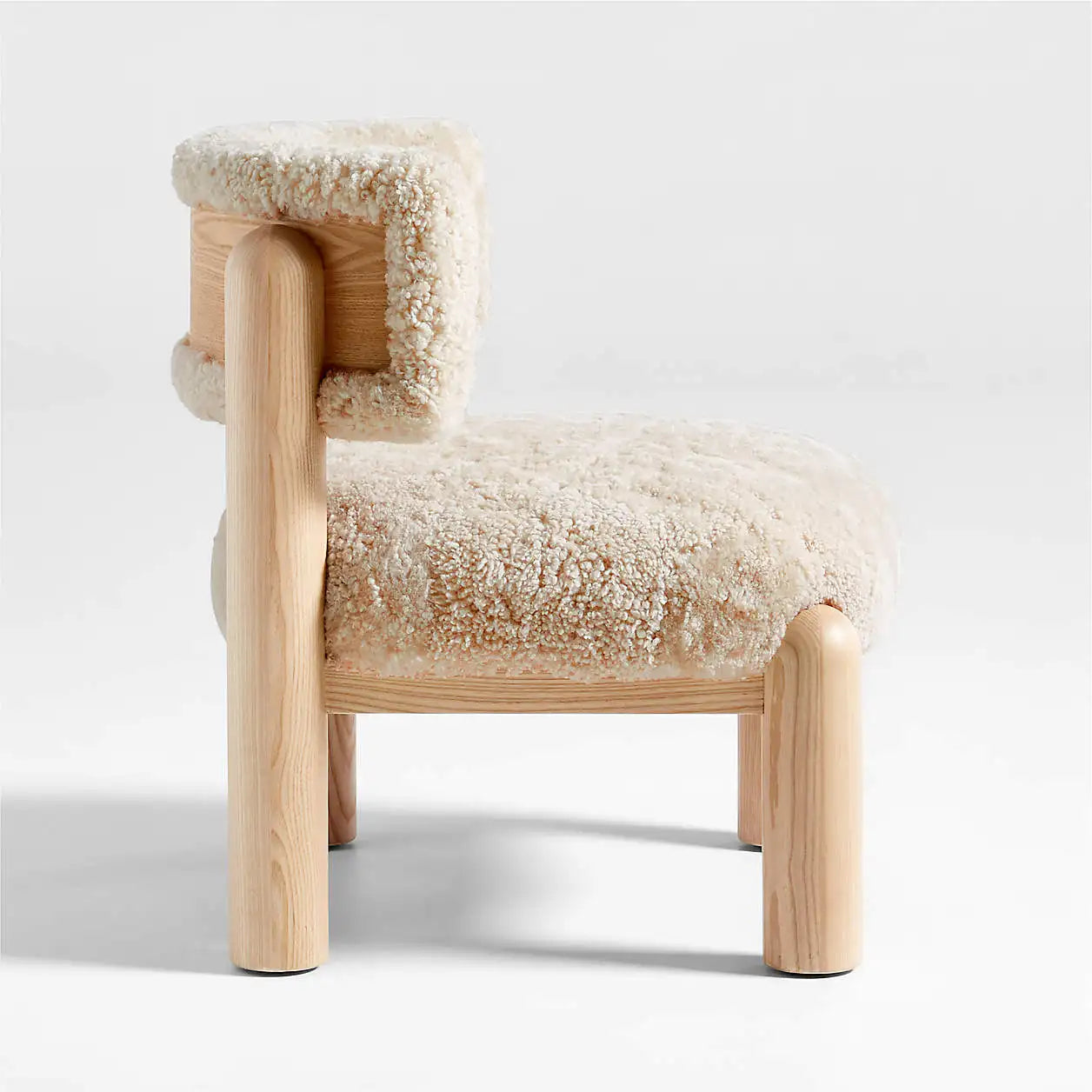 Harper Shearling Accent Chair – Modern Oak Frame Statement Piece