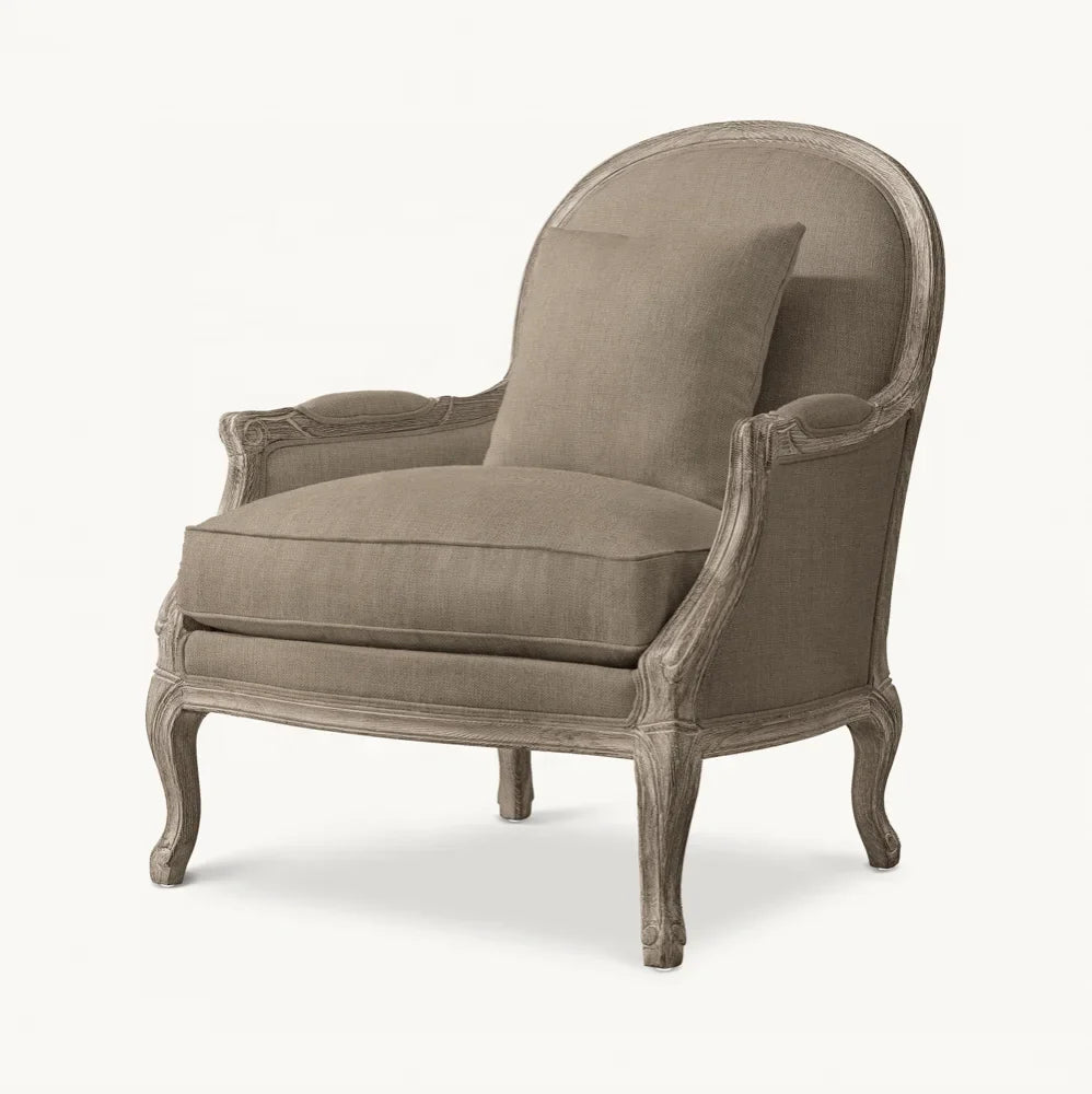 French Style Living Room Chair – 18th-Century Upholstered Statement Piece