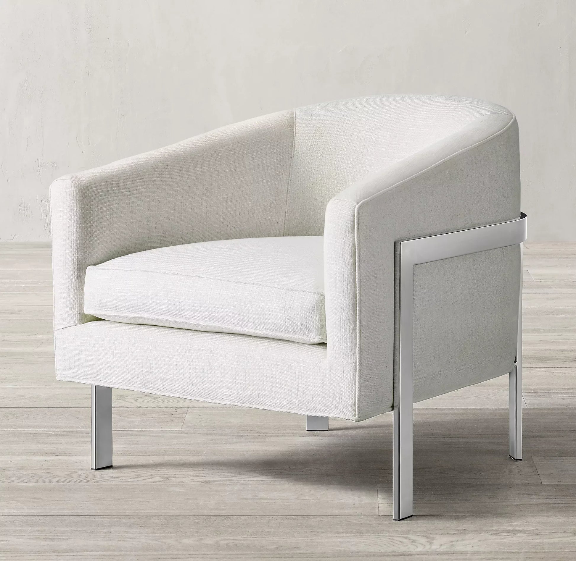 Reginaldo Club Chair – Mid-Century Modern Solid Oak and Metal Statement Piece