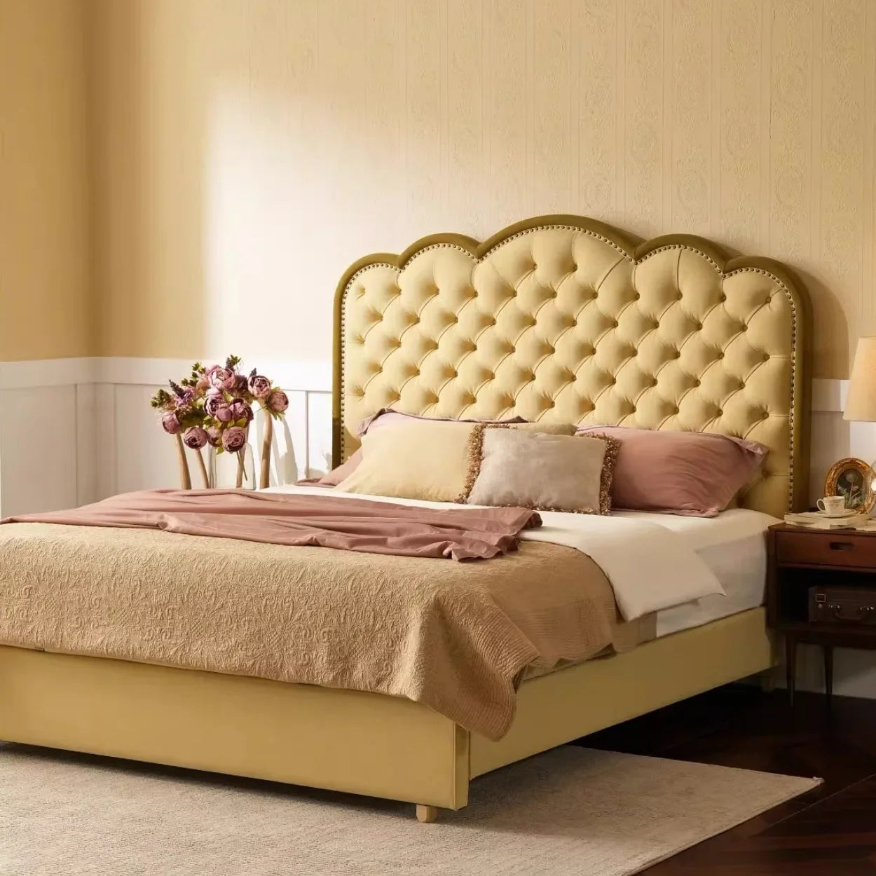 French Button-Tufted Leather Bed – Minimalist Light Luxury Statement Piece | B-00