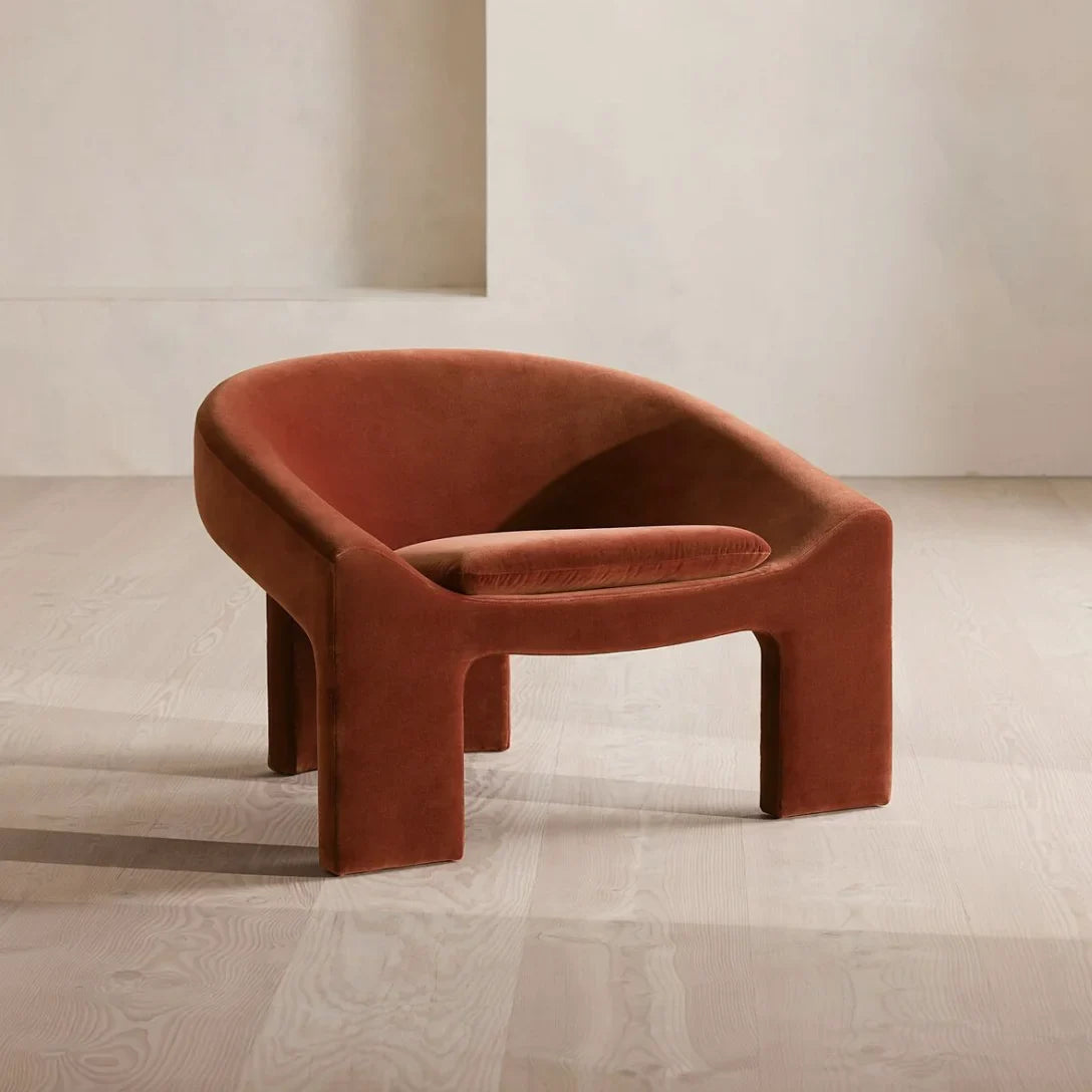 Dadne Armchair – 1960s Style European Velvet Luxury Seating
