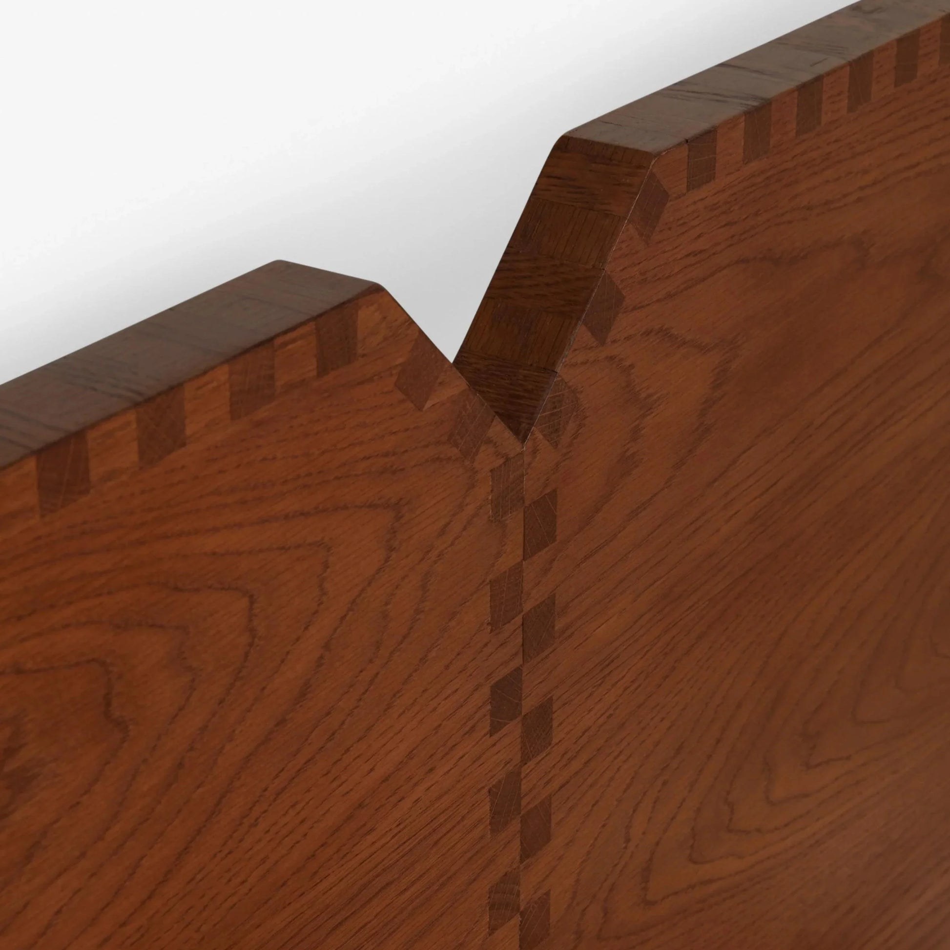 Midcentury Birch Platform Bed 59x79in – Artisan Timber Statement Piece | 22-930