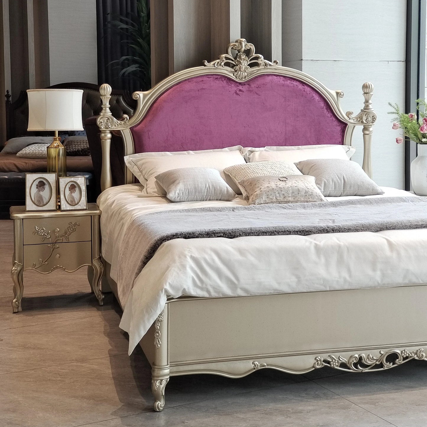 Upholstered Bed with Carved Solid Wood Frame – Velvet Vintage Statement Piece | 26-276