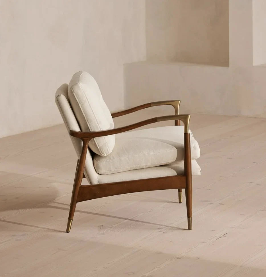 Theodore Mid-Century Tufted Armchair – Solid Oak Statement Piece