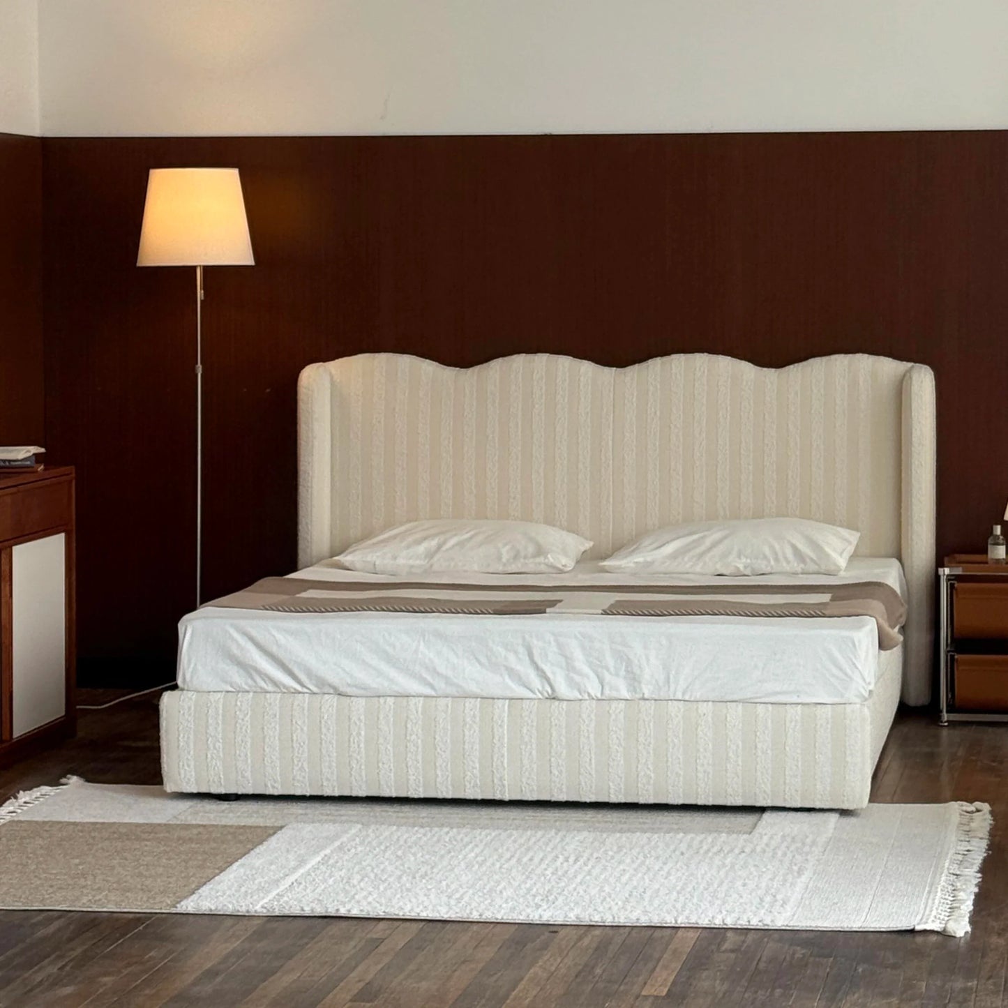 French Antique Upholstered Bed – Linen Fabric Statement Piece 5550