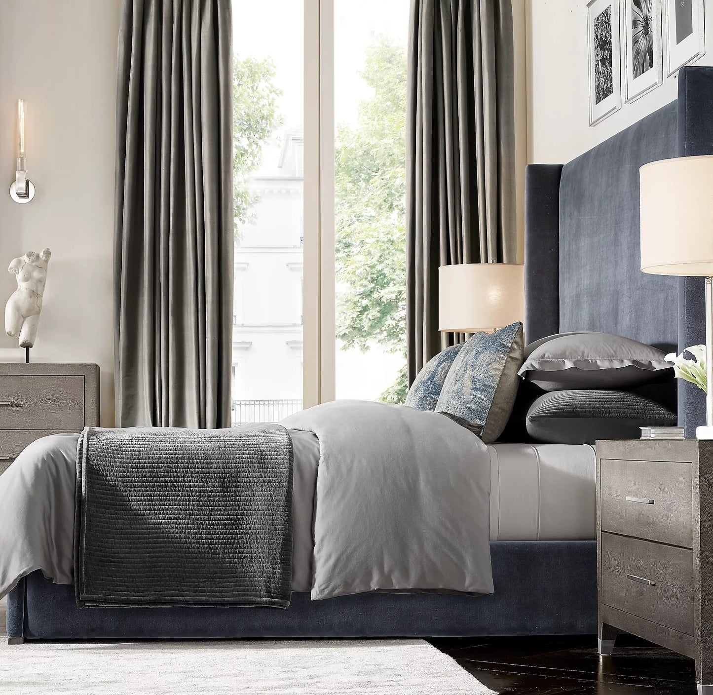 Upholstered Shelter Bed – Wingback Design in Oak Finish – Italian Designer Statement Piece