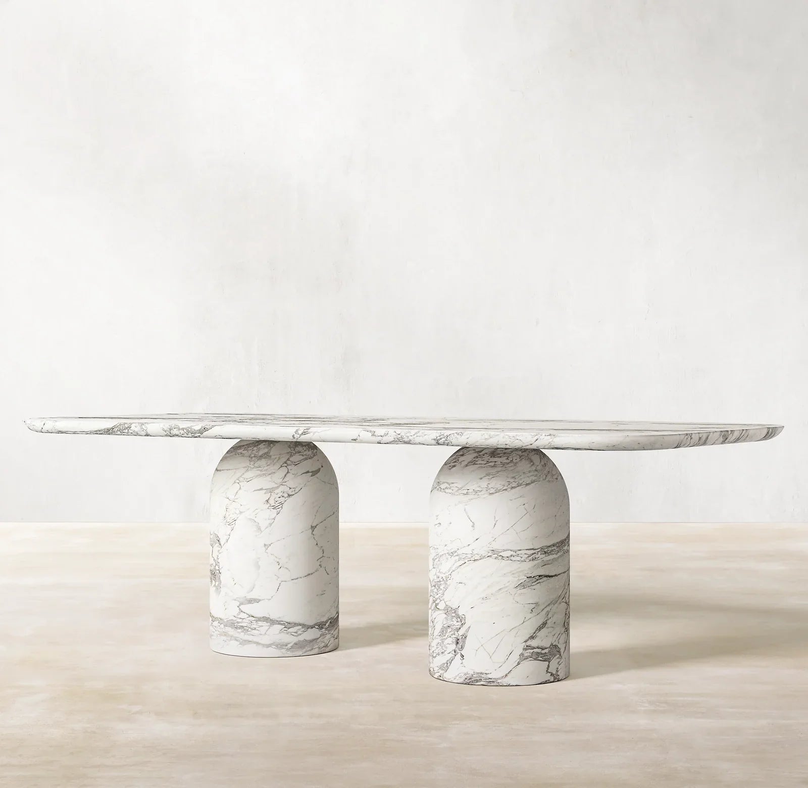 Rectangular Luxury Dining Table in Arabescato Marble – Sculptural Statement Piece