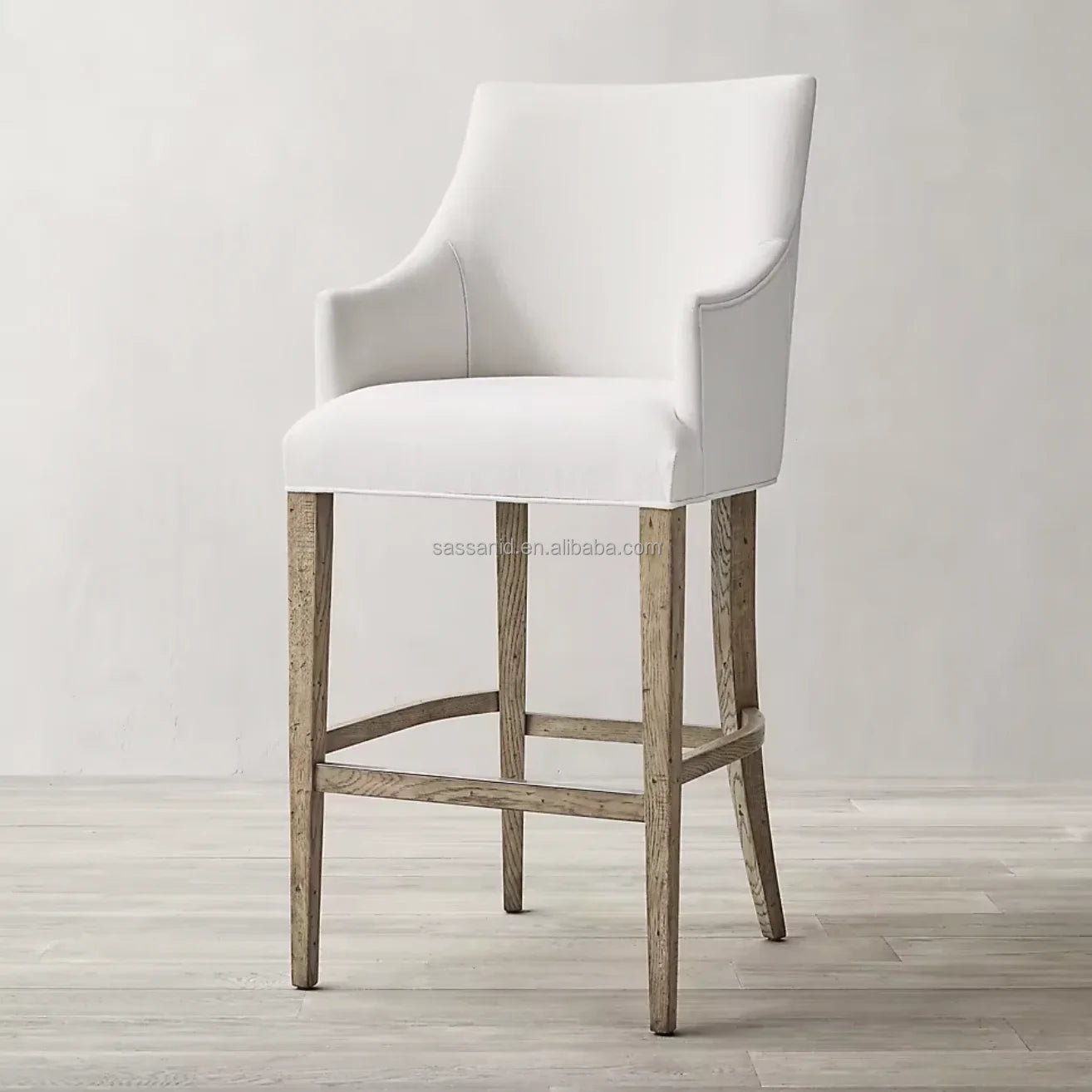 Minimalist Solid Oak Bar Stool – Mid-Century Geometric Statement Piece