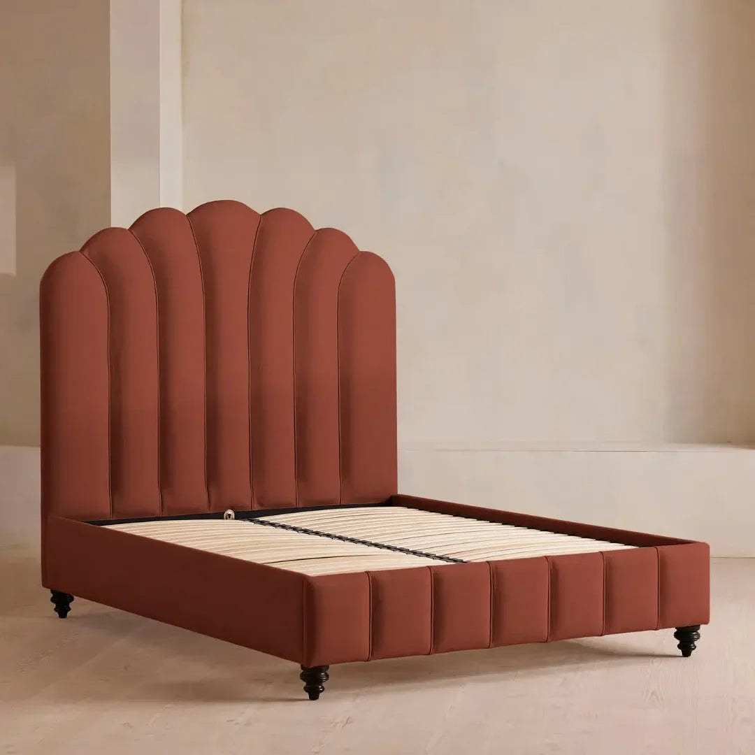 French Retro High-Back Bed – Velvet Upholstered Nordic Refined Piece | 985741