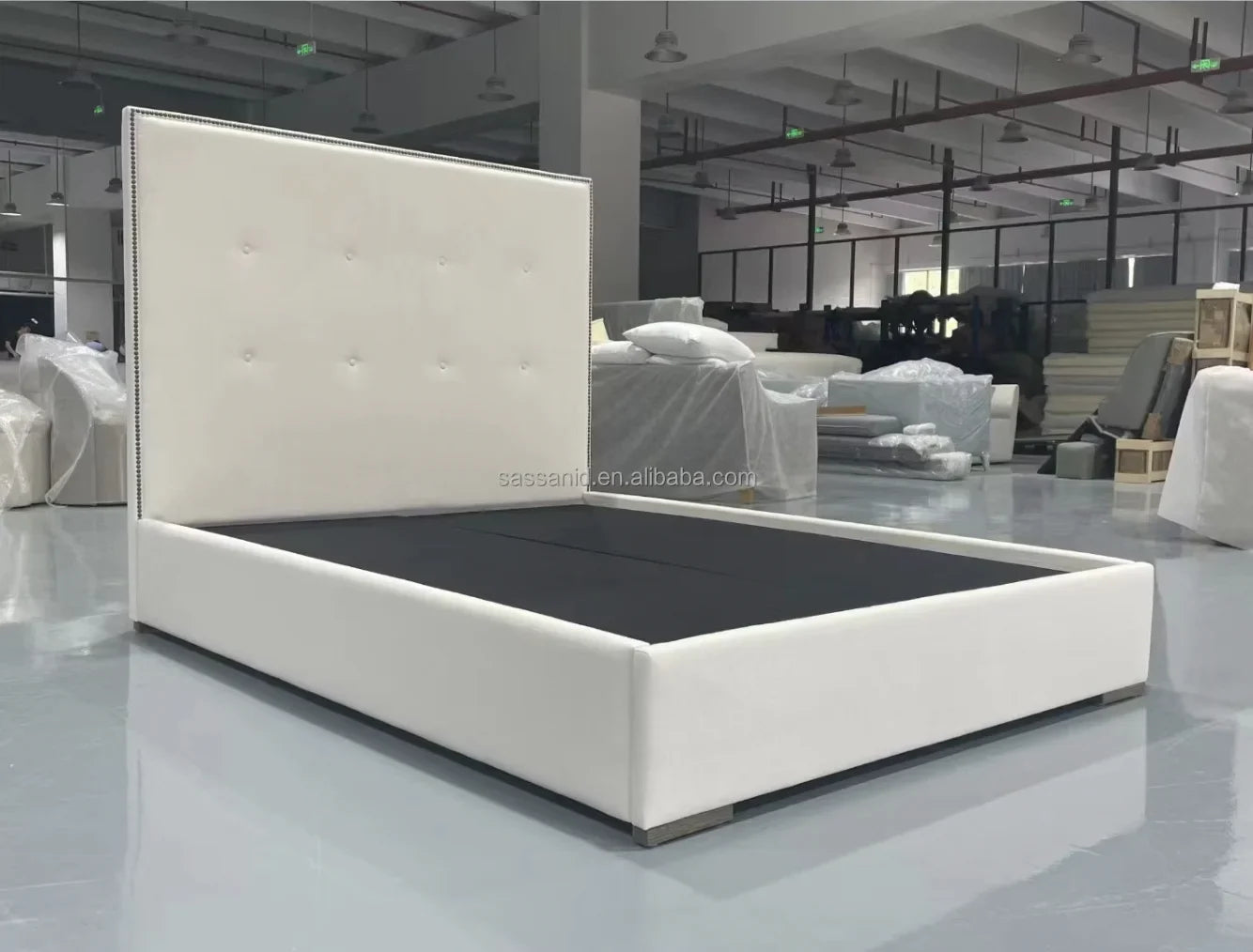 Wingback Bed with Box-Tufted Panel – Oak & Upholstered Re Home Contemporary French