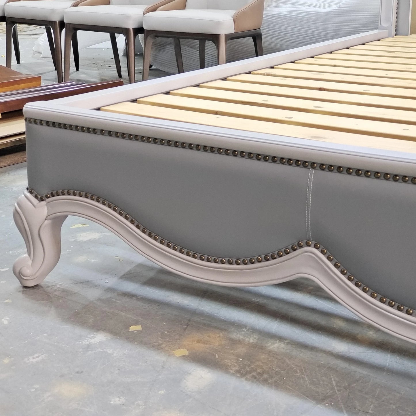 French Retro Solid Wood Bed – Curved Carved Design with Nail Trim