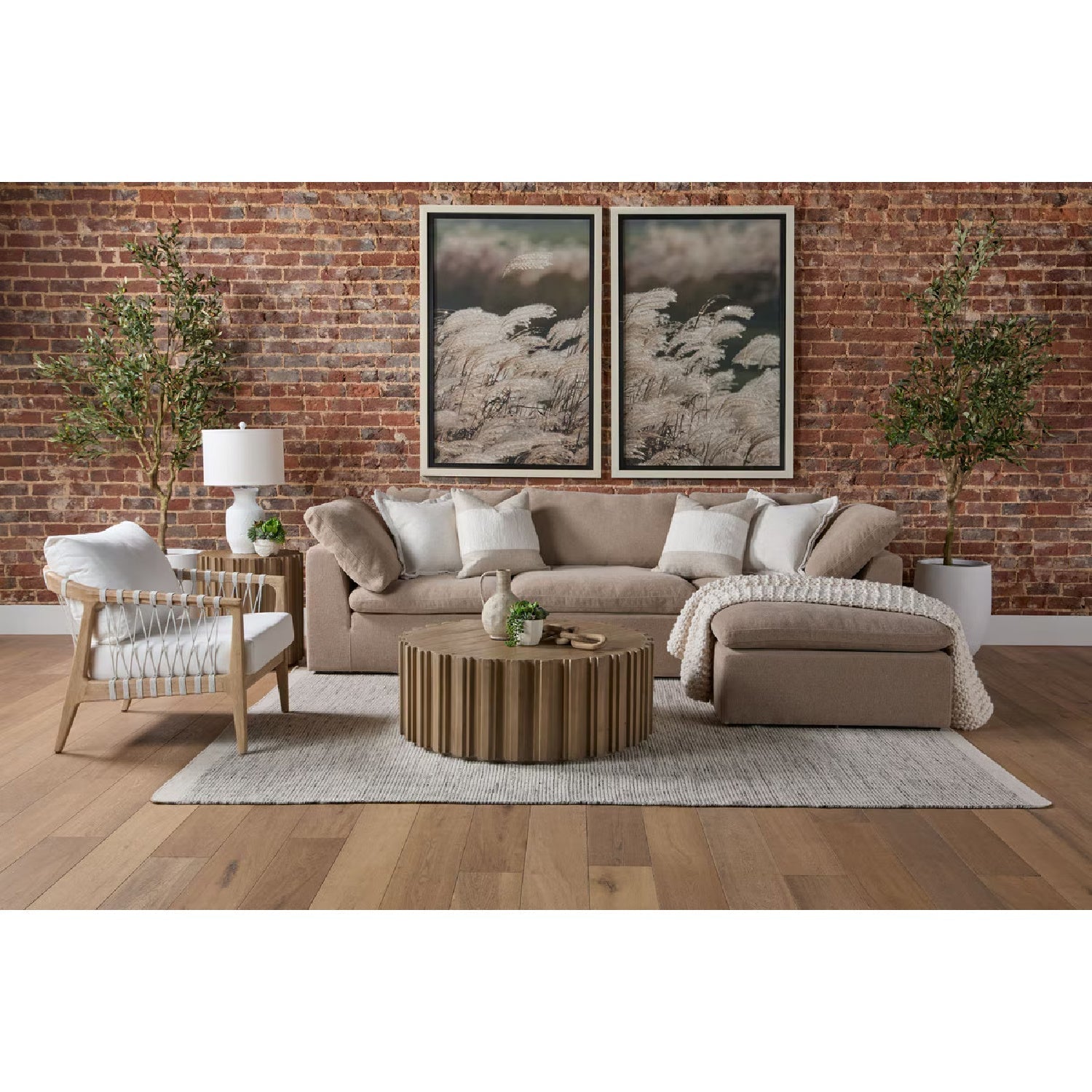 Luxury Sky Fabric Modular Sofa Chair Modern Italian Style for Villa