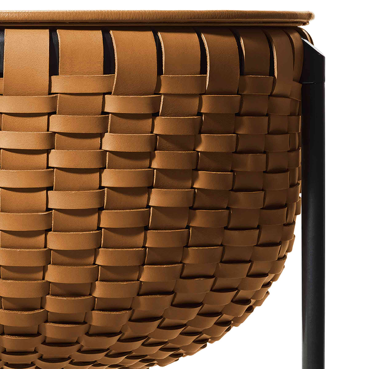 Luxury Round Saddle Leather Coffee Table Modern Italian Style for Villa