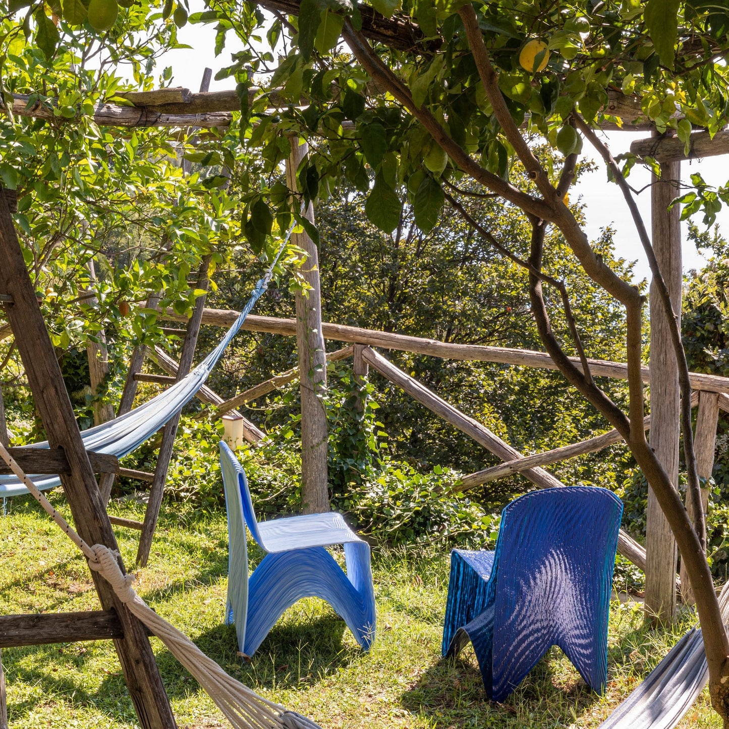 Santorini Italian Designer Dining Chair – 3D Printed Bioplastic Statement Piece