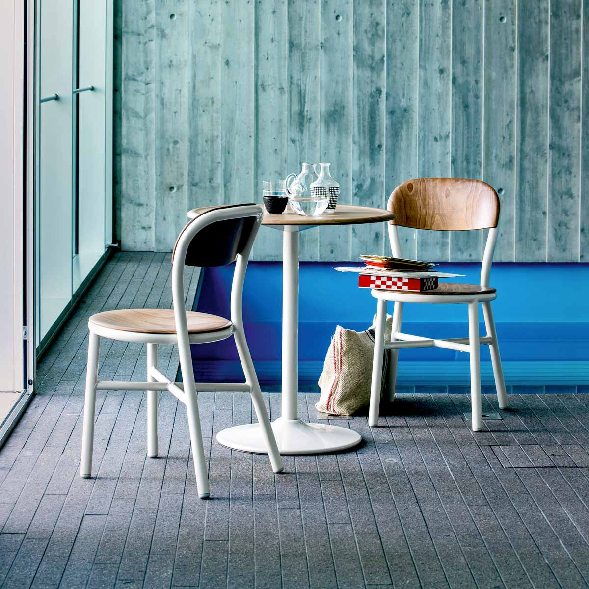 Pipe Stackable Dining Chair – Aluminum and Beech Jasper Morrison