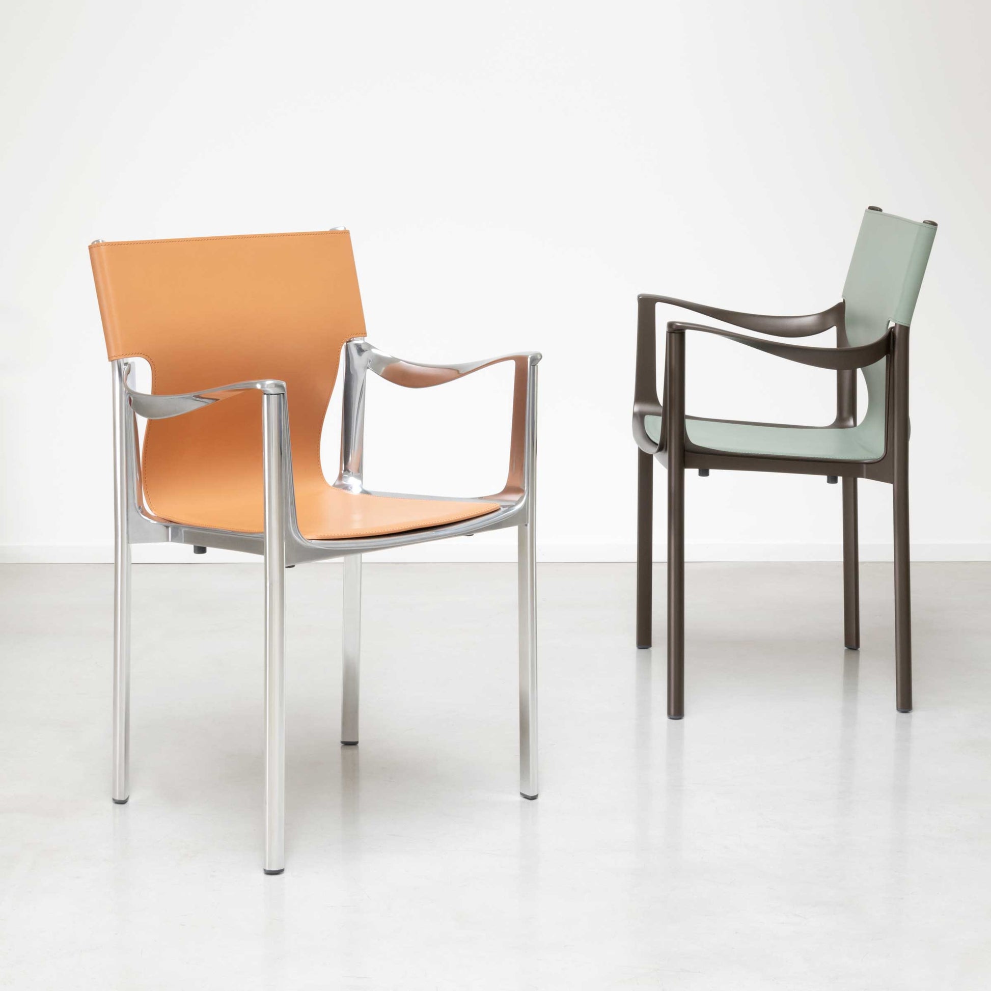 Venice Armrest Chair by Konstantin Grcic – Italian Designer Leather Chair