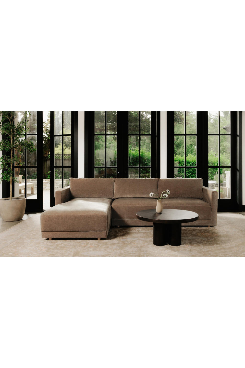Luxury Sectional Sofa Modern Italian Style for Villa