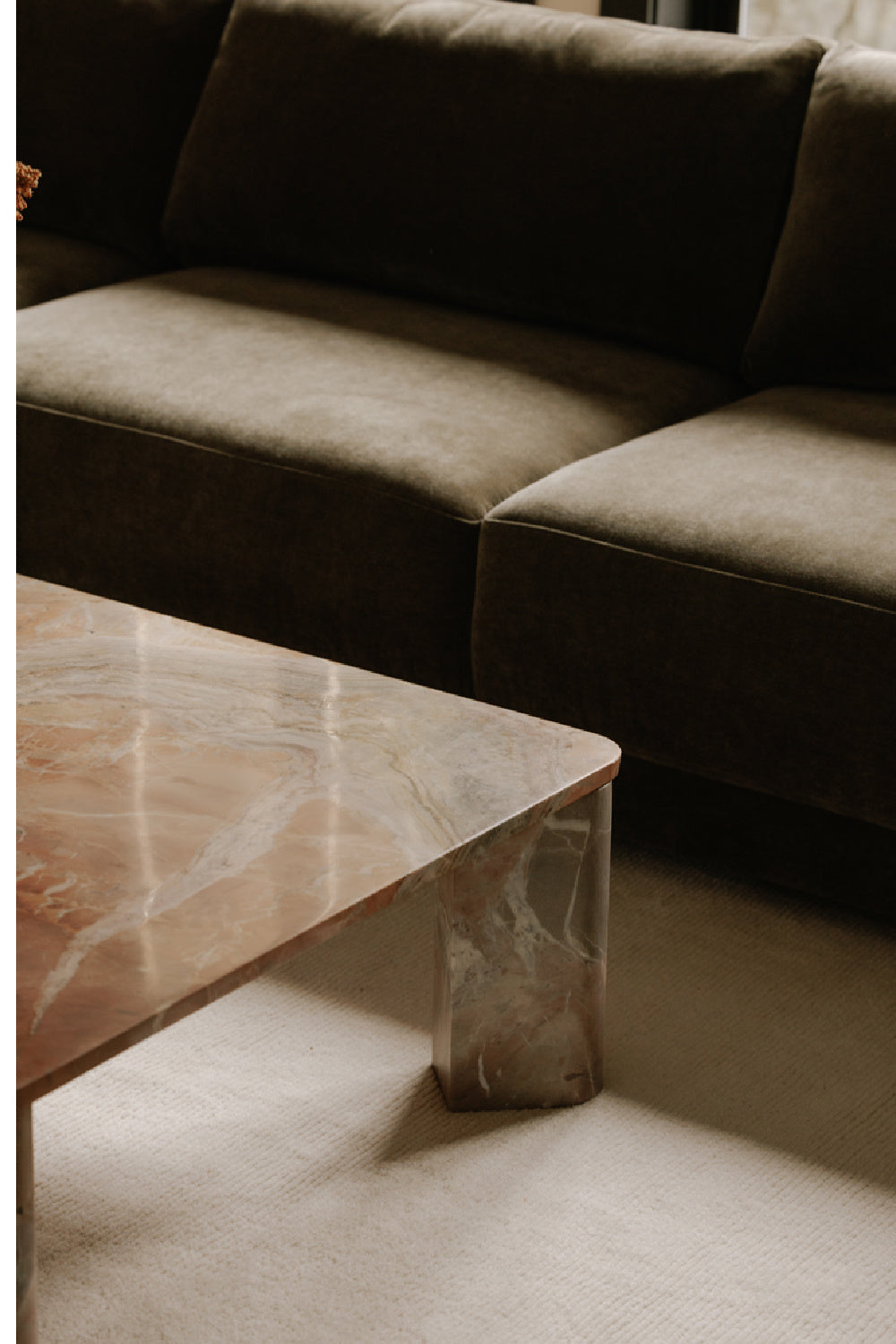 Luxury Sectional Sofa Modern Italian Style for Villa