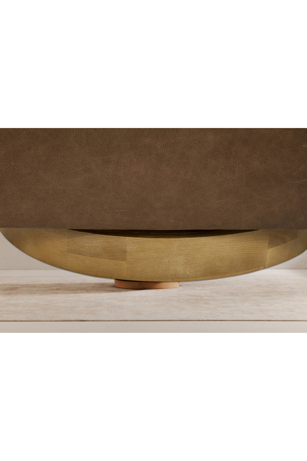 Luxury Curved Swivel Accent Chair Modern Italian Style for Villa